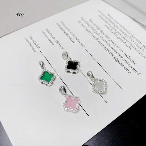 mặt dây chuyền van cleef